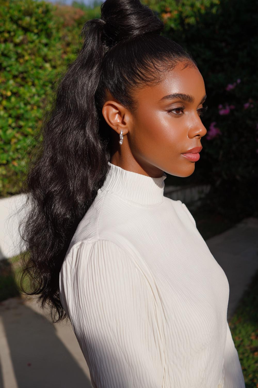 9. Modern Hair Looks 2026: High Ponytail With Snatched Crown and Wrapped Base