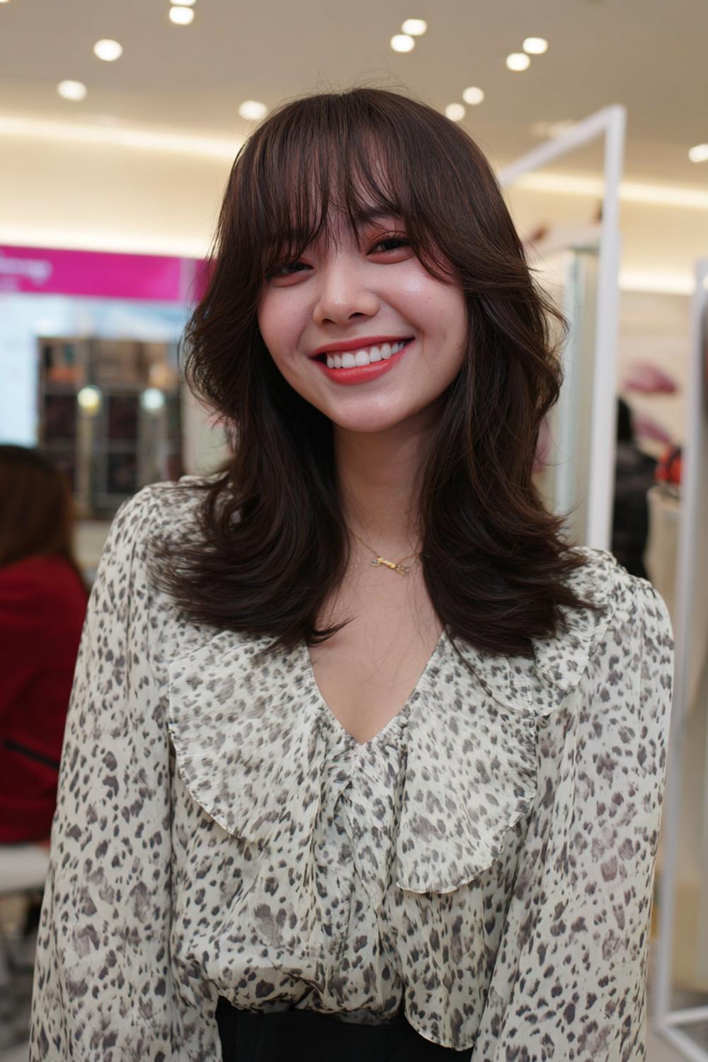 6. New Hairstyles 2026 Soft Octopus Cut with Seamless Length